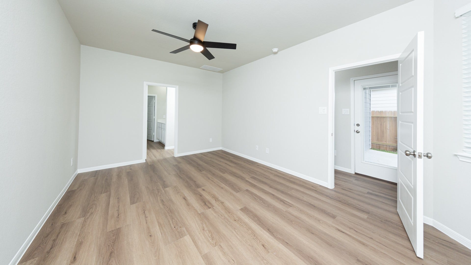 2970 Sir Ian Blake Drive, Conroe, TX 77301 2970 Sir Ian Blake Drive, Conroe, TX 77301