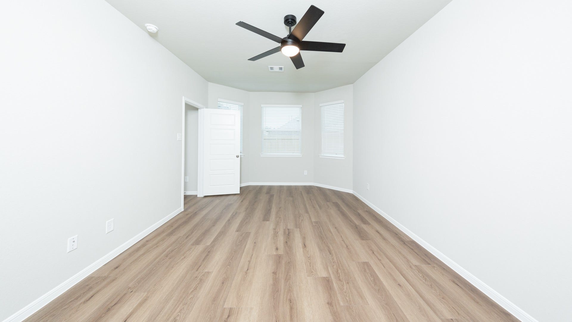 2970 Sir Ian Blake Drive, Conroe, TX 77301 2970 Sir Ian Blake Drive, Conroe, TX 77301