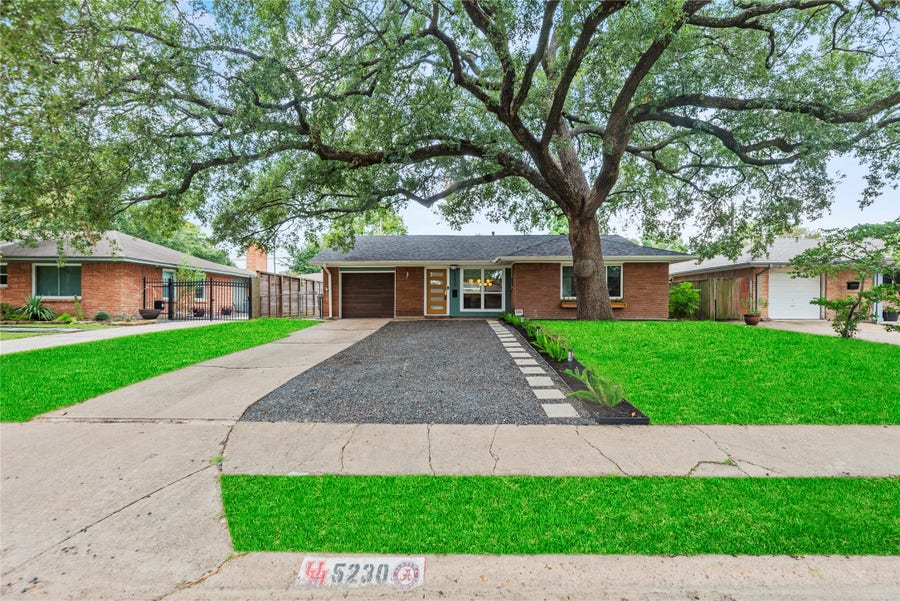 Property photo for 5230 Libbey Lane, Houston, TX