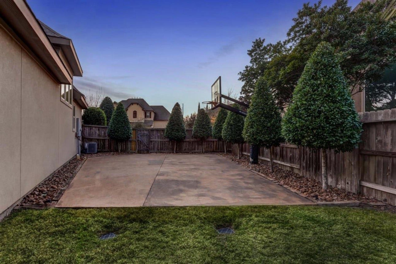 10506 Pebblecreek Crossing, Katy, TX 77494 10506 Pebblecreek Crossing, Katy, TX 77494