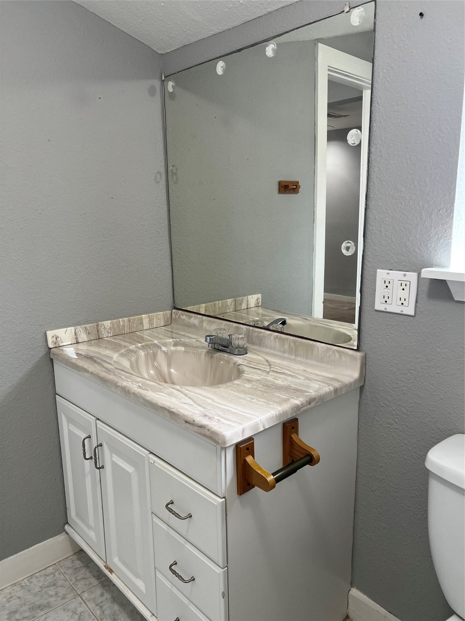 2216 59th Street Street, #1, Galveston, TX 77551 2216 59th Street Street, #1, Galveston, TX 77551