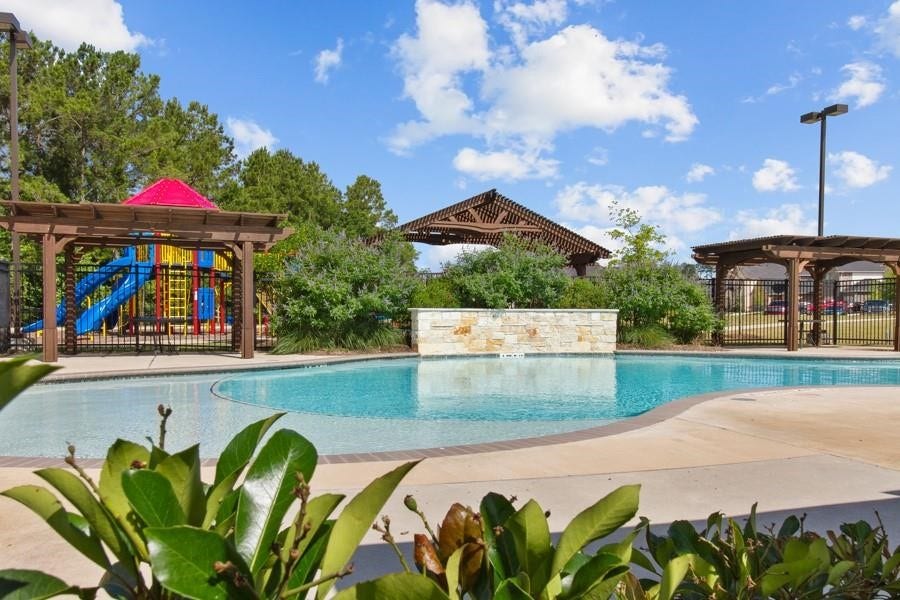 611 Paisley Harbor Court, Conroe, TX 77304 611 Paisley Harbor Court, Conroe, TX 77304