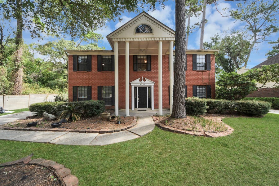 Property photo for 4330 Meadow Springs Drive, Houston, TX