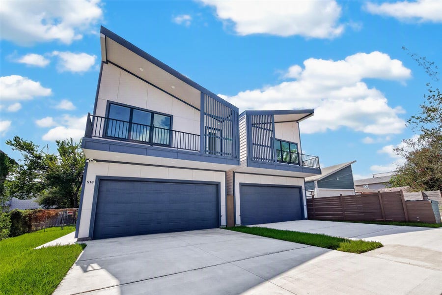 Property photo for 518 E 32nd Street, Houston, TX