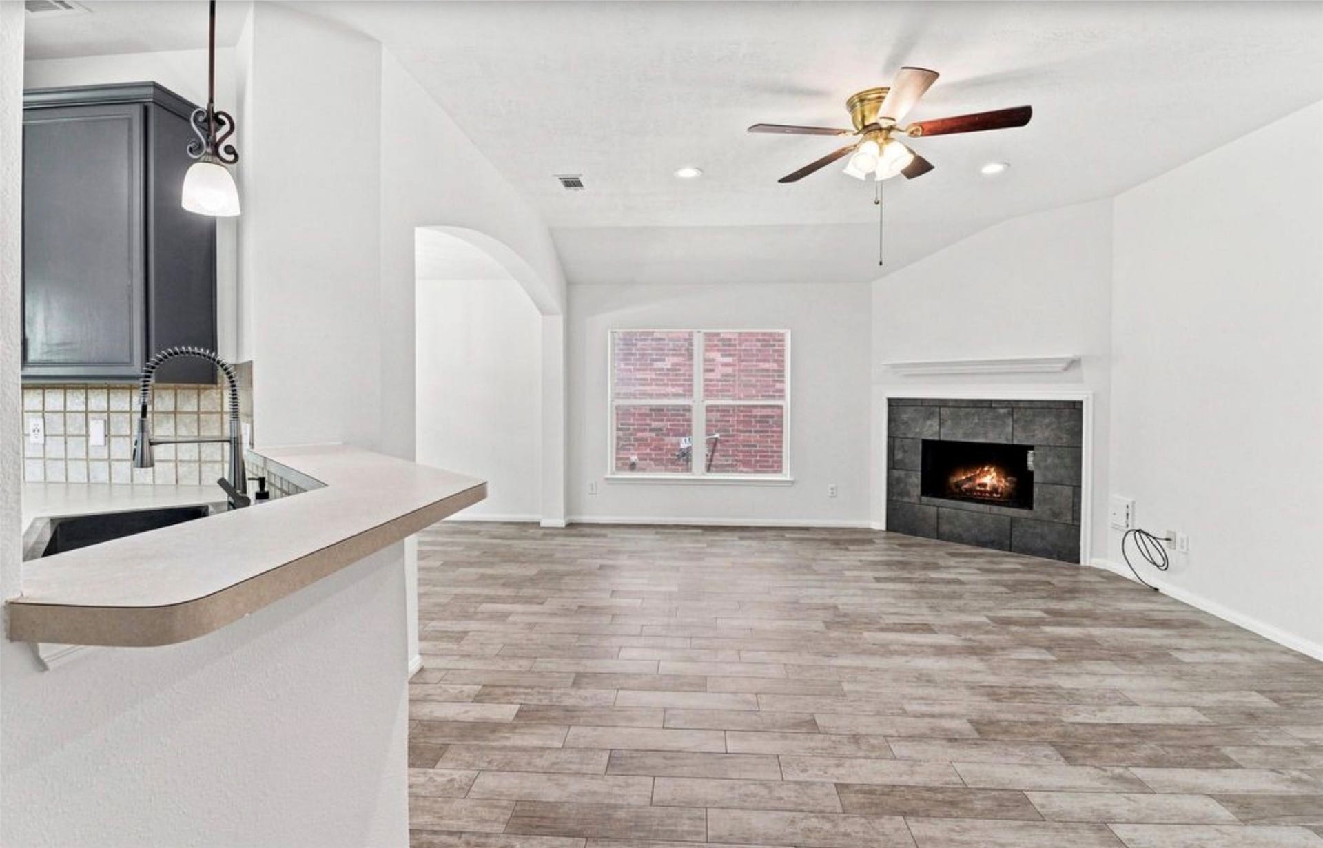 17234 Trace Glen Lane, Houston, TX 77083 17234 Trace Glen Lane, Houston, TX 77083