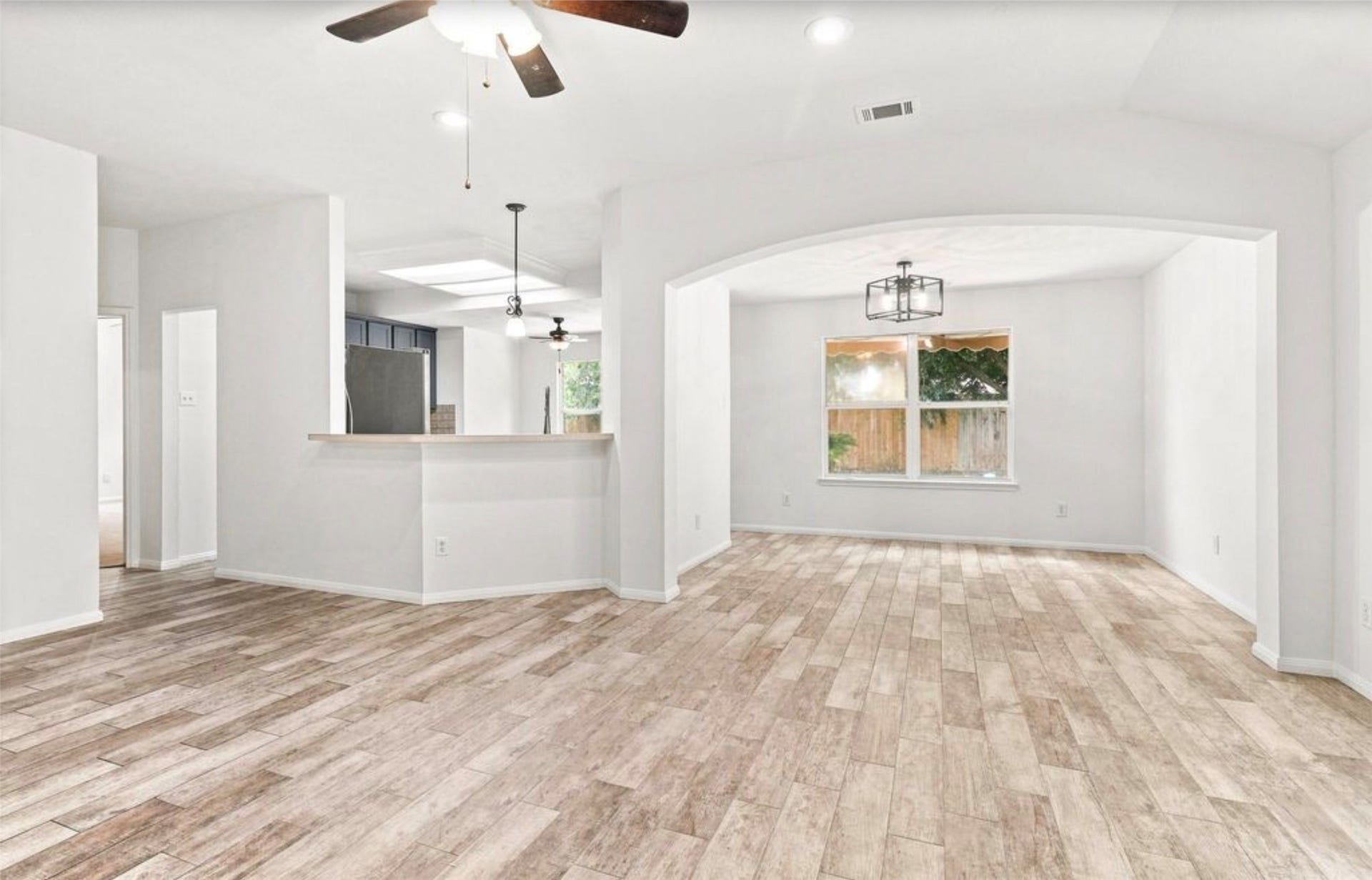 17234 Trace Glen Lane, Houston, TX 77083 17234 Trace Glen Lane, Houston, TX 77083