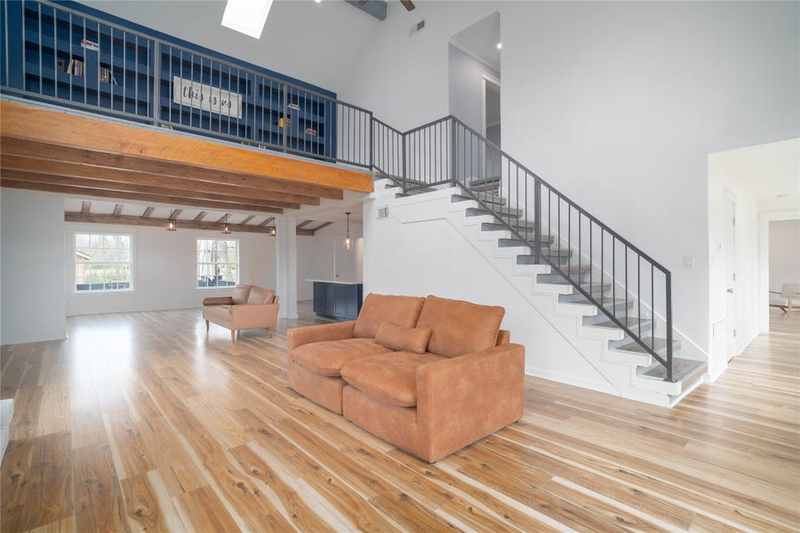 Property photo for 1635 Pony Lane, Wallis, TX