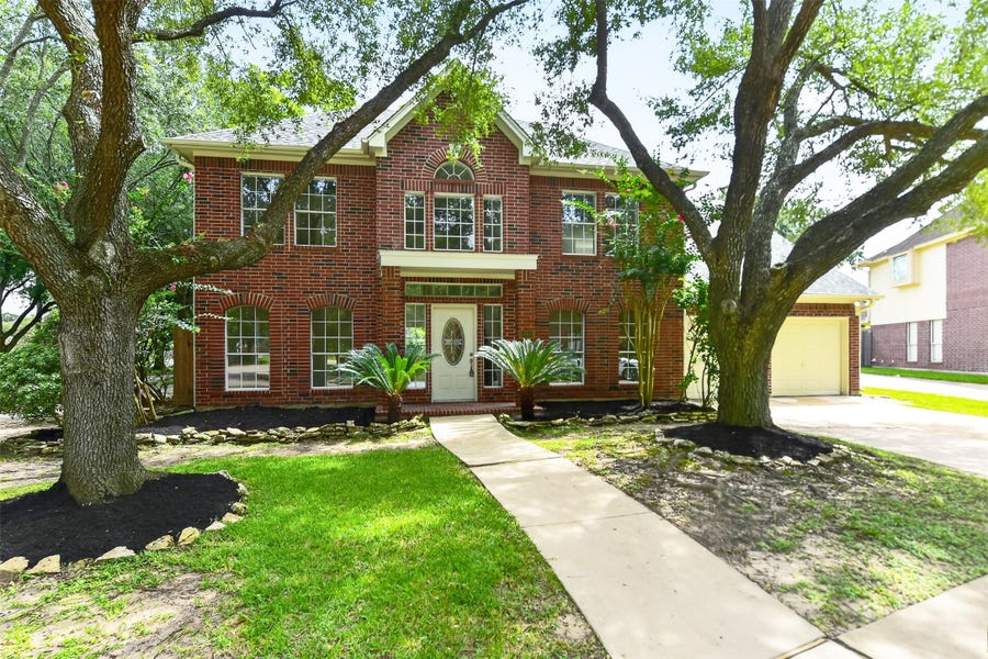 Property photo for 13903 Viewfield Court, Houston, TX