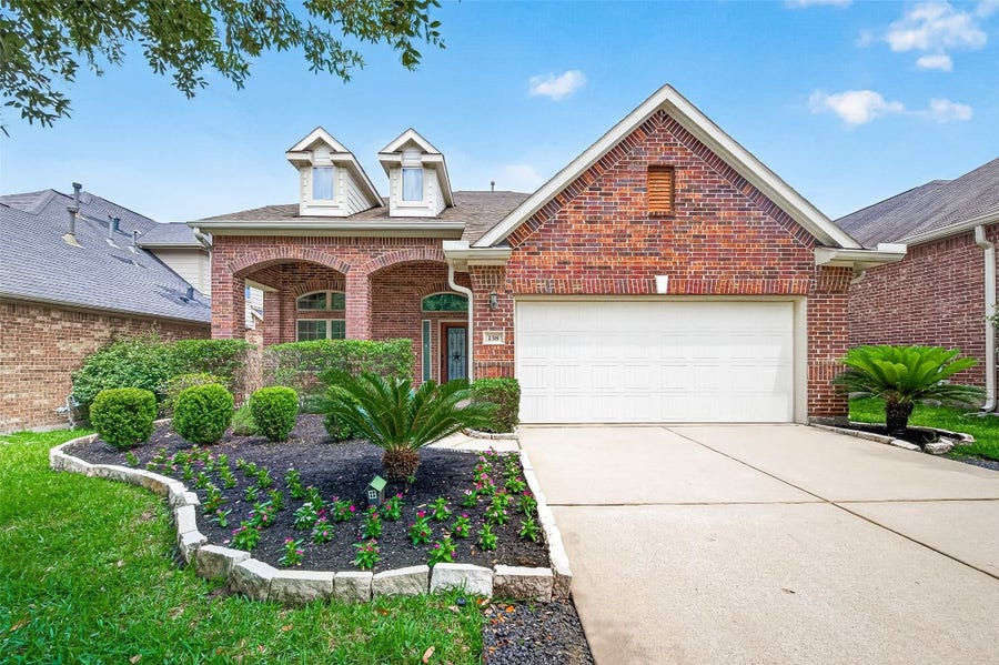 Property photo for 138 S Sawbridge Circle, Spring, TX