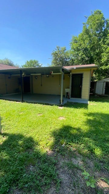 6623 Cresthill Street, Houston, TX 77033 6623 Cresthill Street, Houston, TX 77033