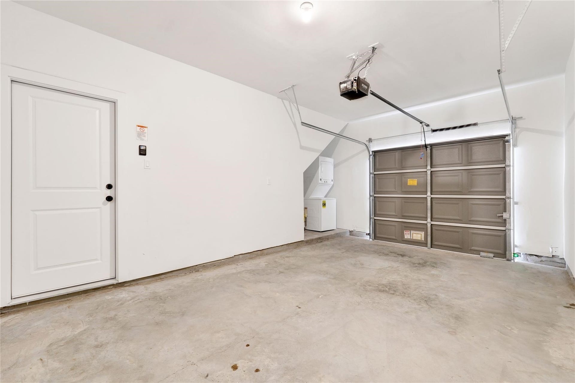 413 Alvia Run Lane, #AB, Houston, TX 77018 413 Alvia Run Lane, #AB, Houston, TX 77018