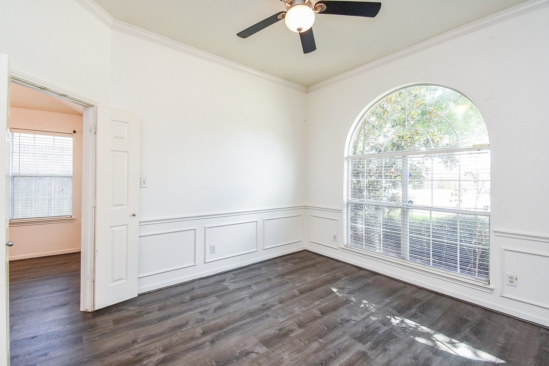 128 Long Canyon Lane, Richmond, TX 77469