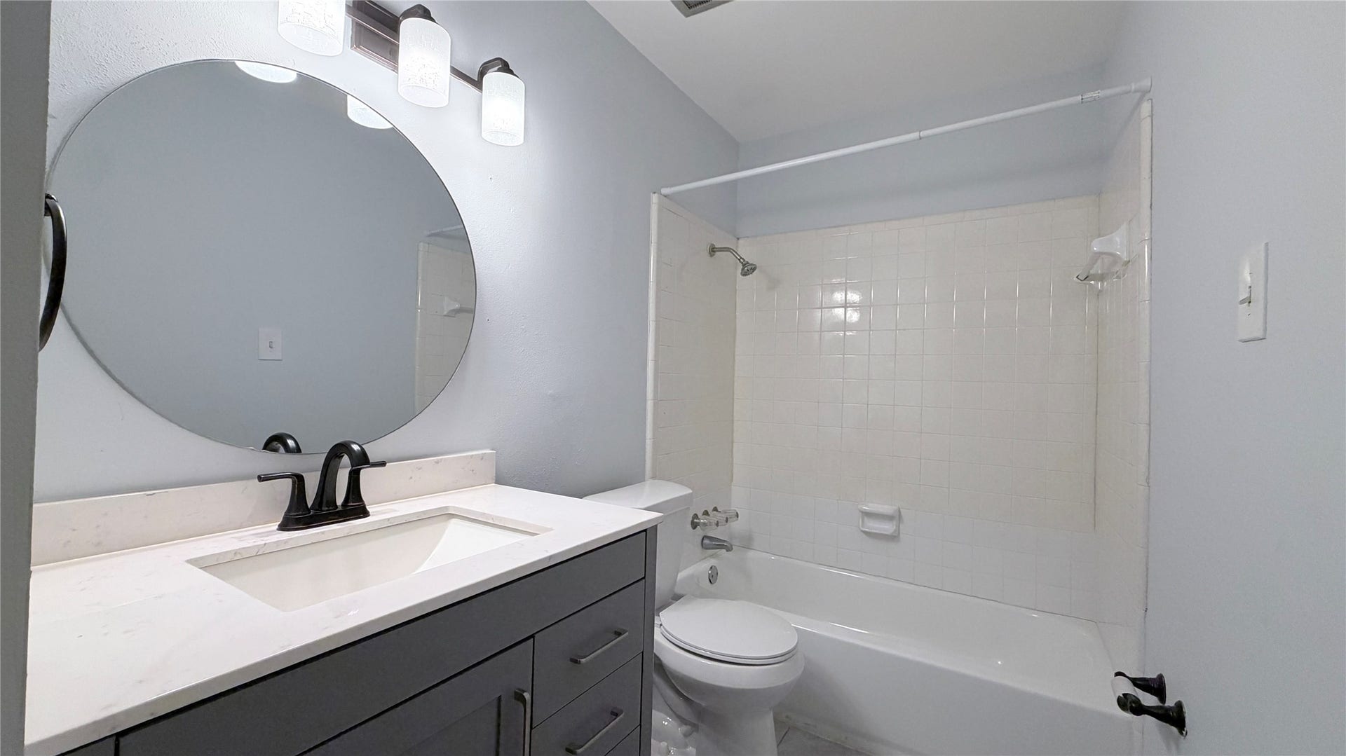 8202 Fondren Road, #23, Houston, TX 77074 8202 Fondren Road, #23, Houston, TX 77074