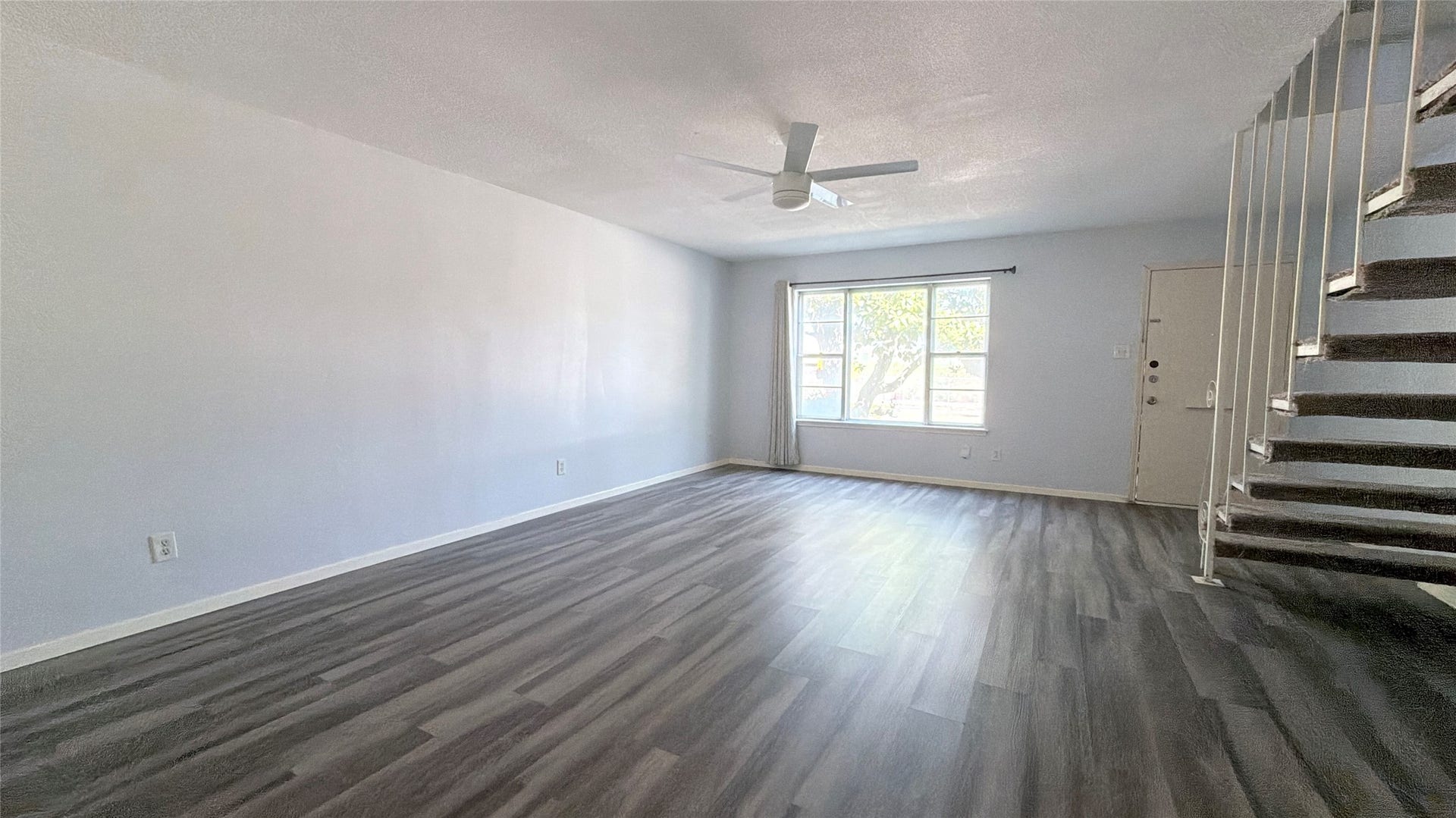 8202 Fondren Road, #23, Houston, TX 77074 8202 Fondren Road, #23, Houston, TX 77074