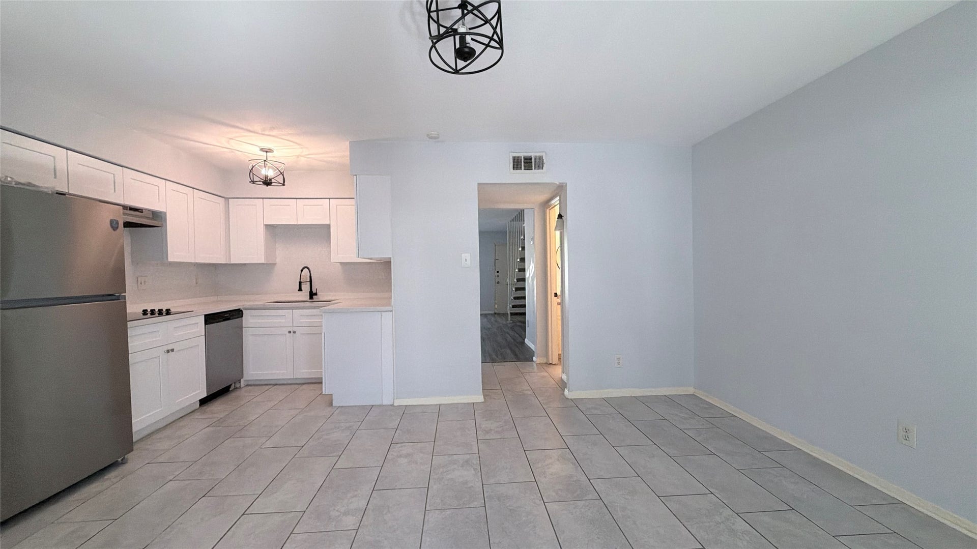 8202 Fondren Road, #23, Houston, TX 77074 8202 Fondren Road, #23, Houston, TX 77074