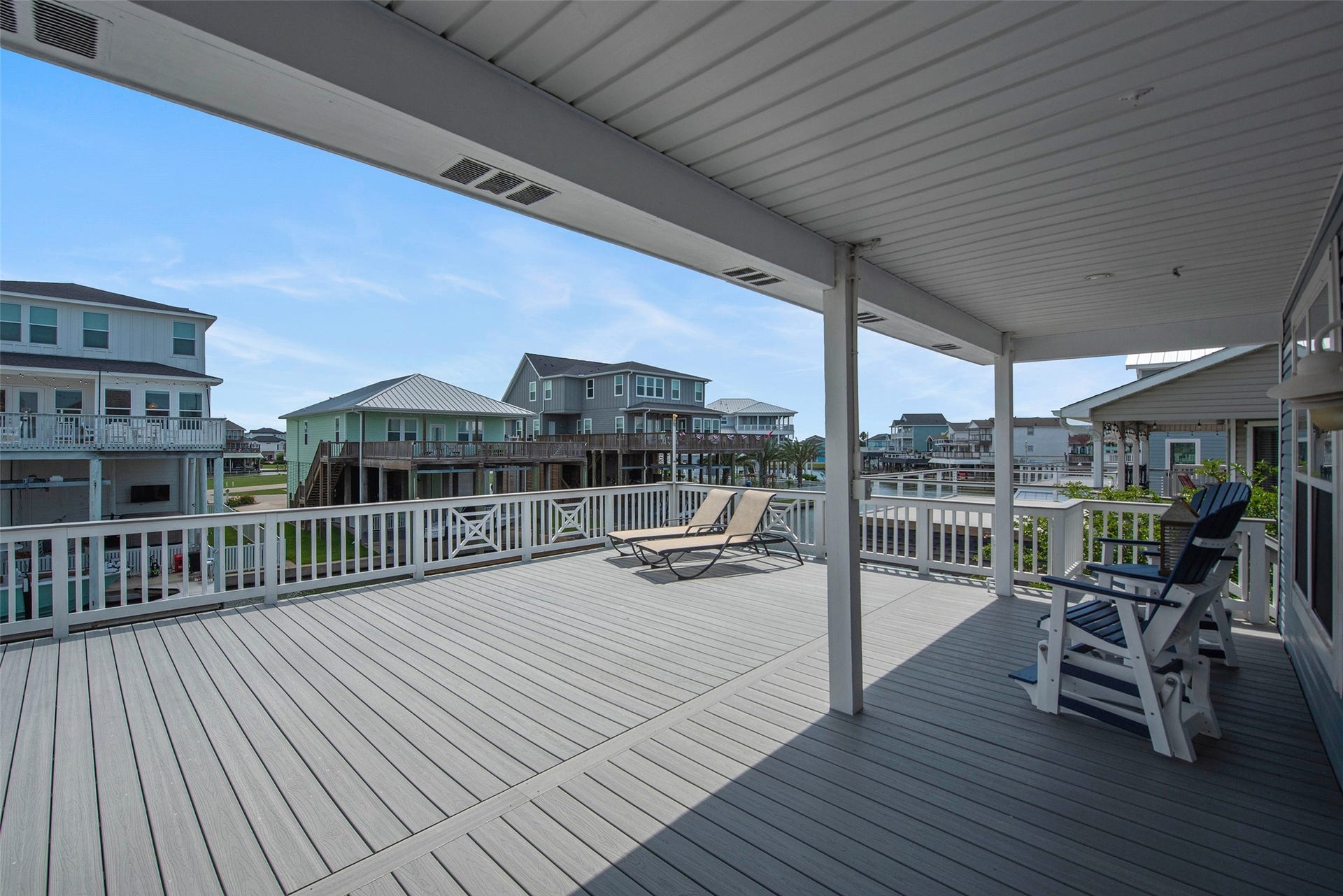 318 Sunset Circle, Tiki Island, TX 77554 318 Sunset Circle, Tiki Island, TX 77554