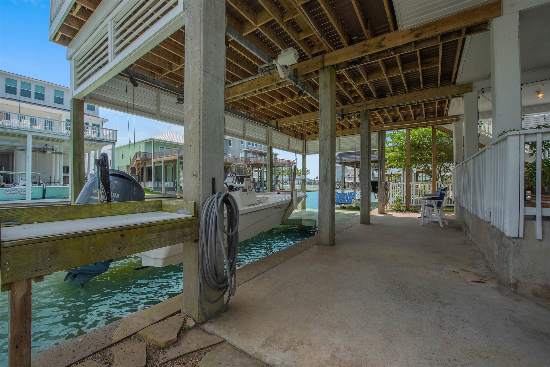 318 Sunset Circle, Tiki Island, TX 77554 318 Sunset Circle, Tiki Island, TX 77554