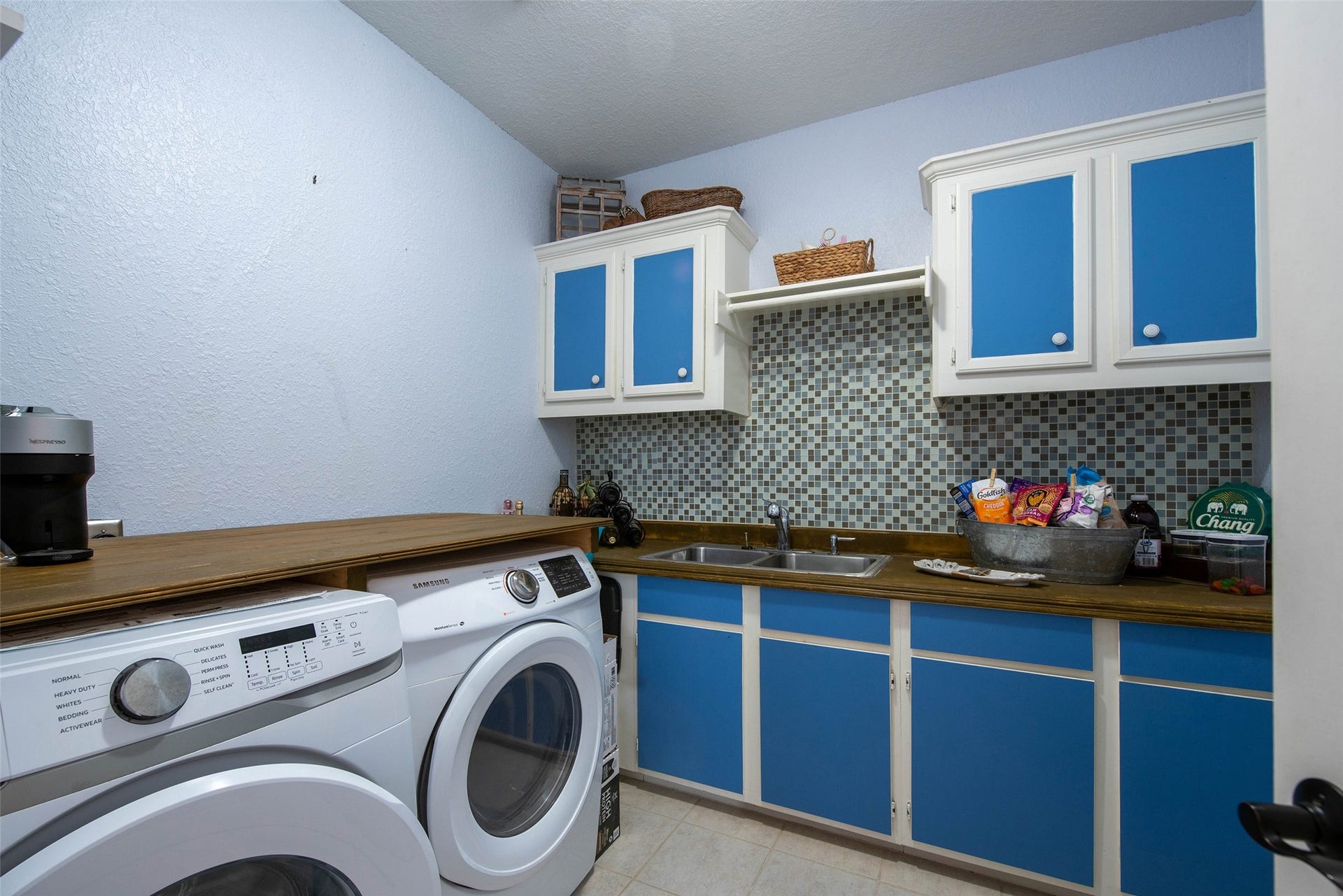 318 Sunset Circle, Tiki Island, TX 77554 318 Sunset Circle, Tiki Island, TX 77554