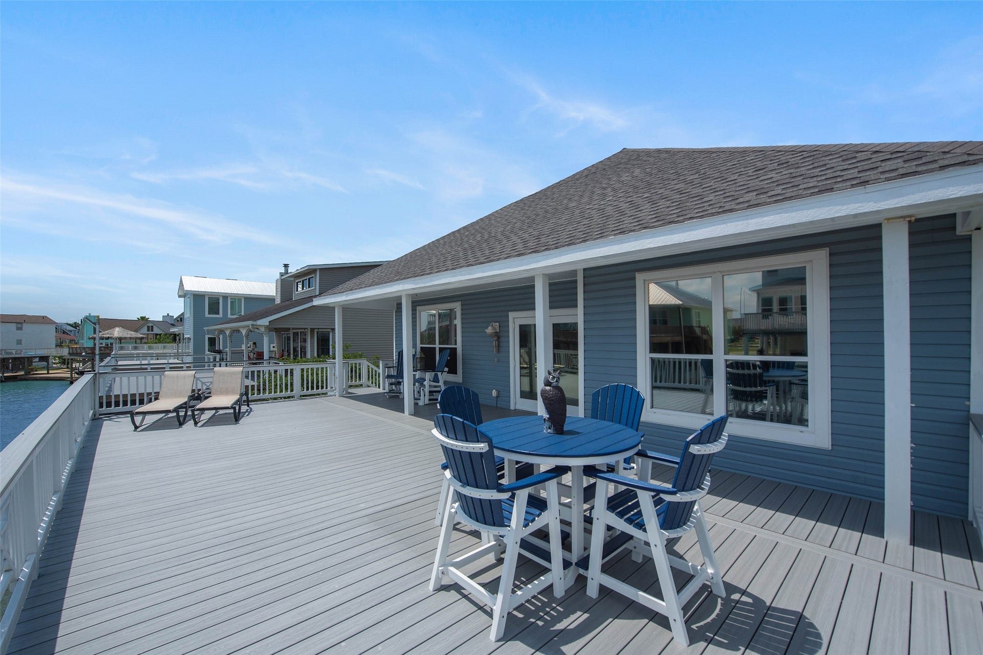 318 Sunset Circle, Tiki Island, TX 77554 318 Sunset Circle, Tiki Island, TX 77554