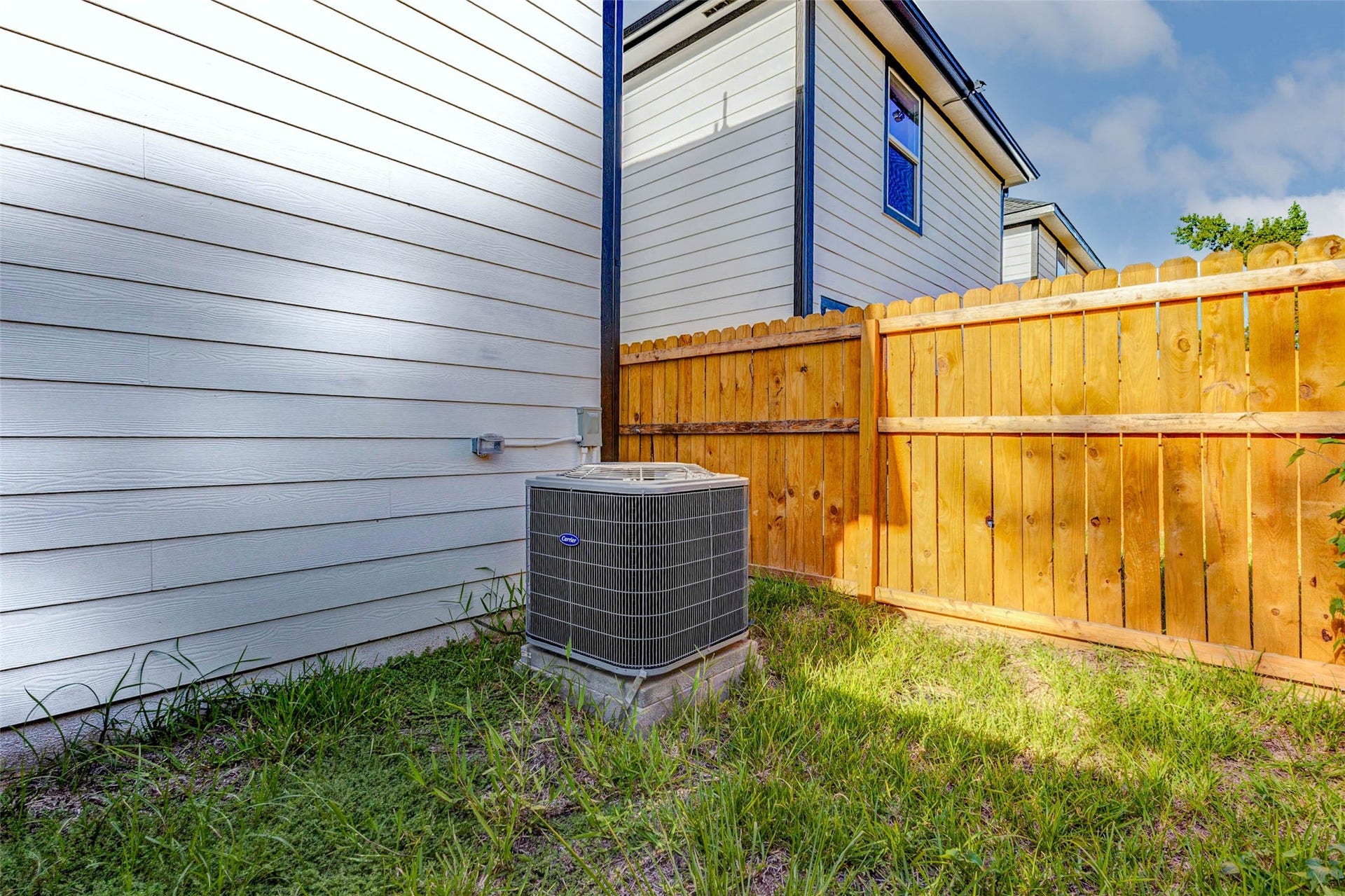 8218 Bigwood Street, #A/B, Houston, TX 77078 Backyard