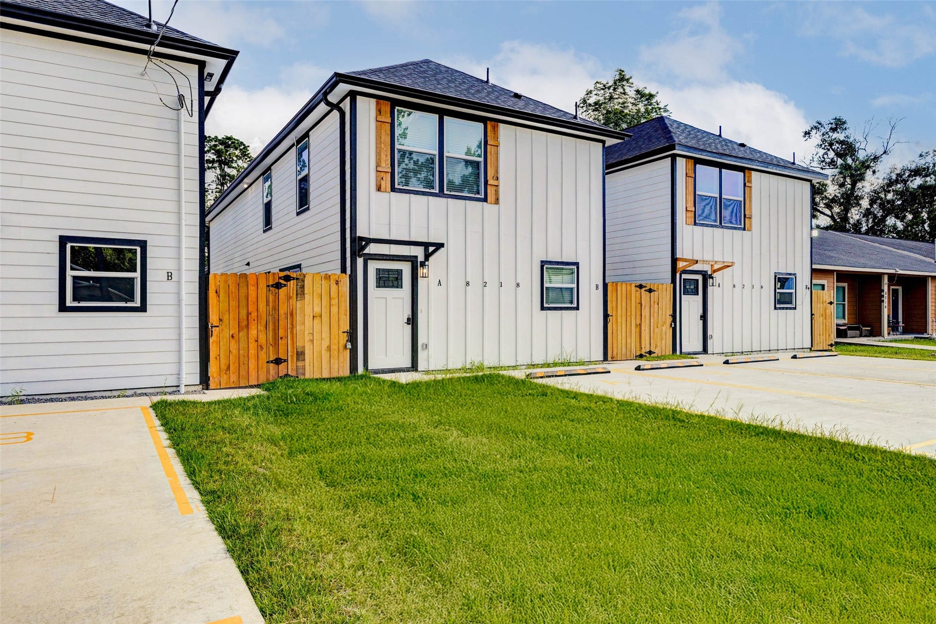 8218 Bigwood Street, #A/B, Houston, TX 77078 8218 Bigwood Street, #A/B, Houston, TX 77078
