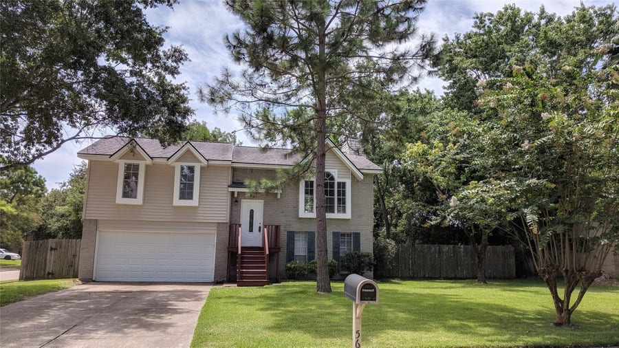Property photo for 5611 Summer Place Place, League City, TX