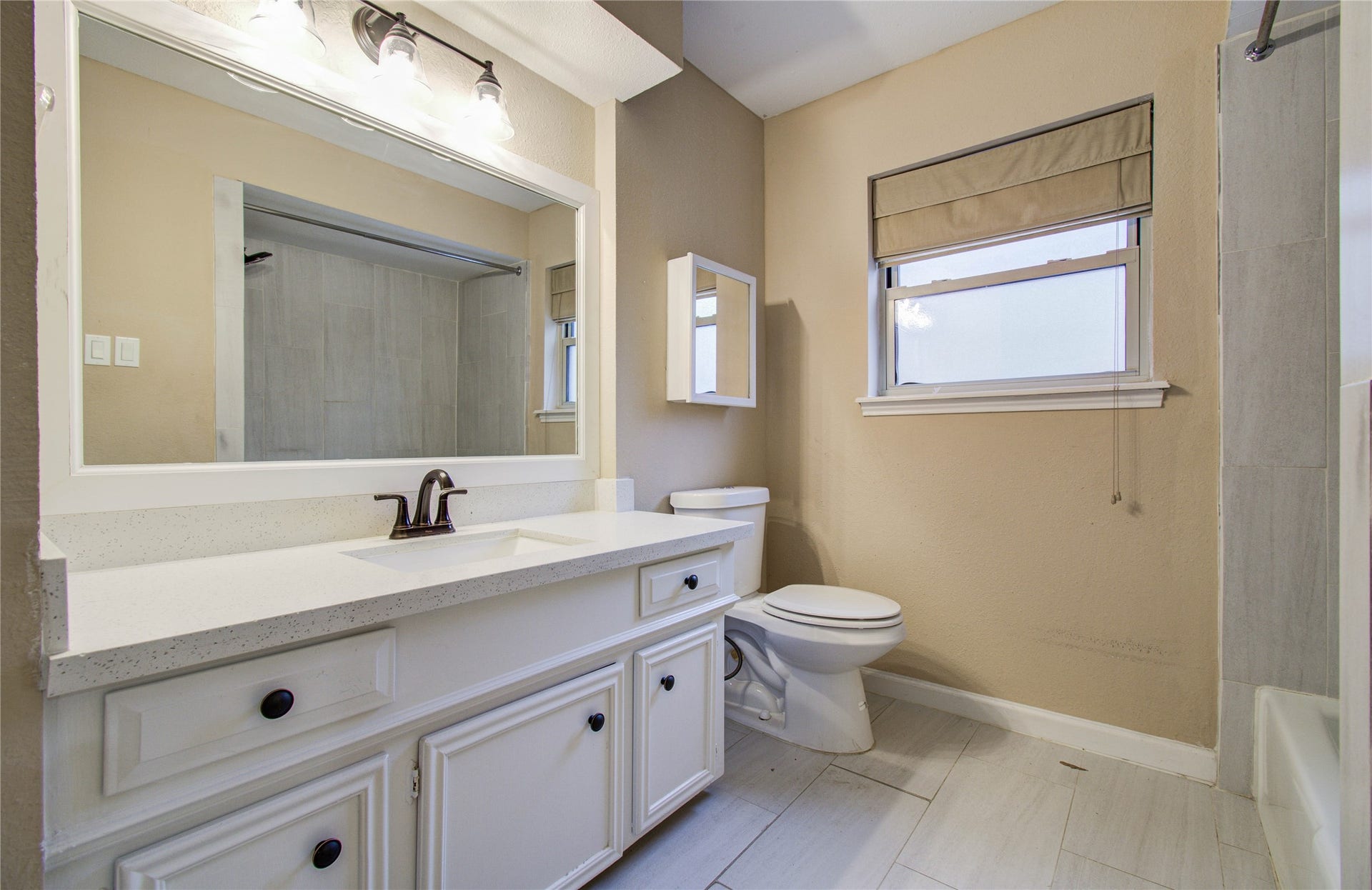 540 Fort Sumpter Street, Conroe, TX 77302 540 Fort Sumpter Street, Conroe, TX 77302