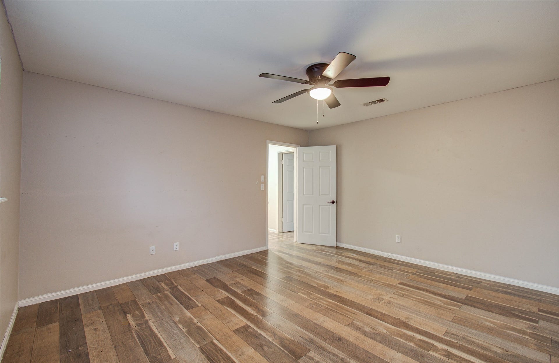 540 Fort Sumpter Street, Conroe, TX 77302 540 Fort Sumpter Street, Conroe, TX 77302