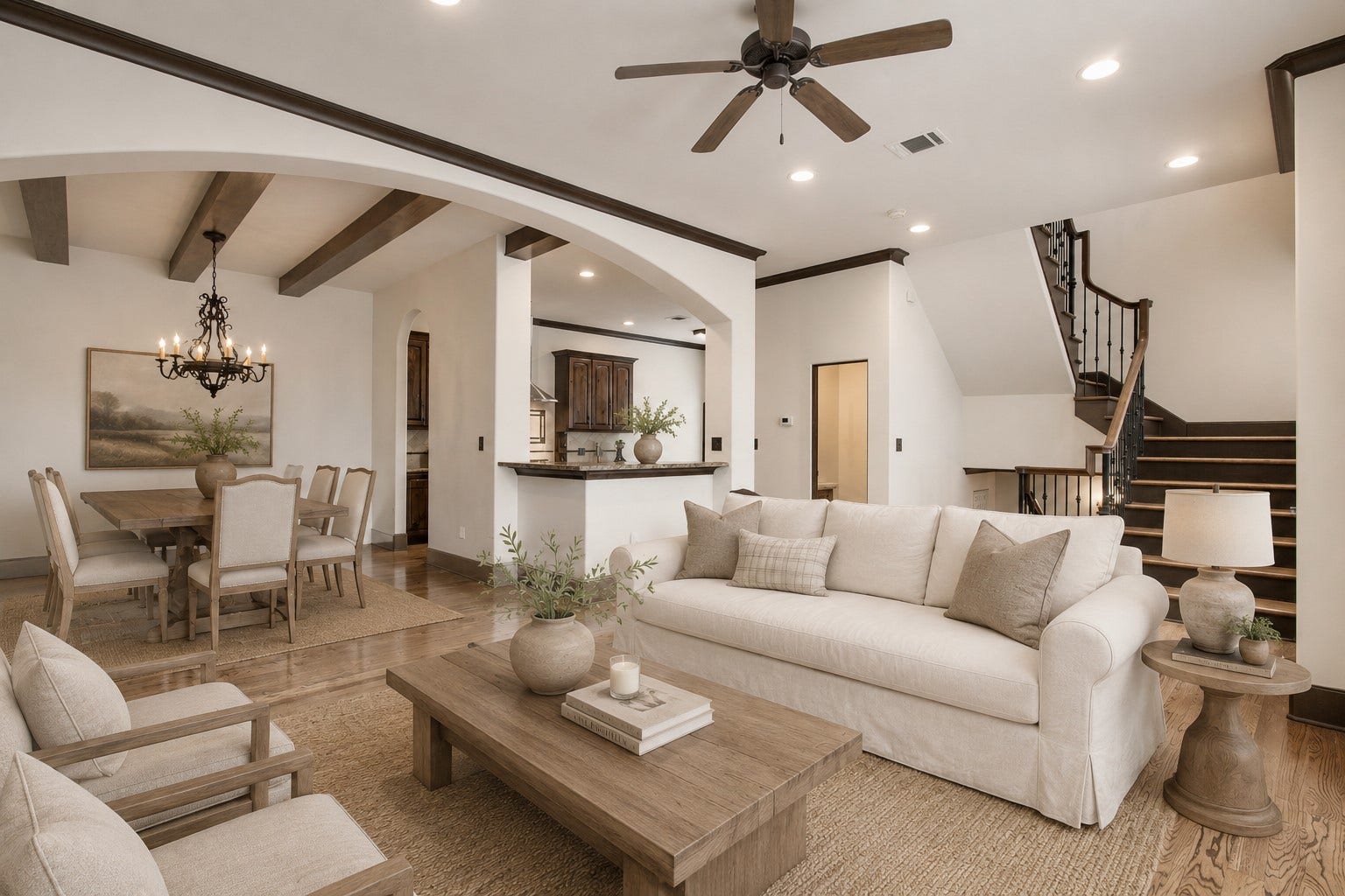 1241 W 24th Street, #C, Houston, TX 77008 Virtually Staged