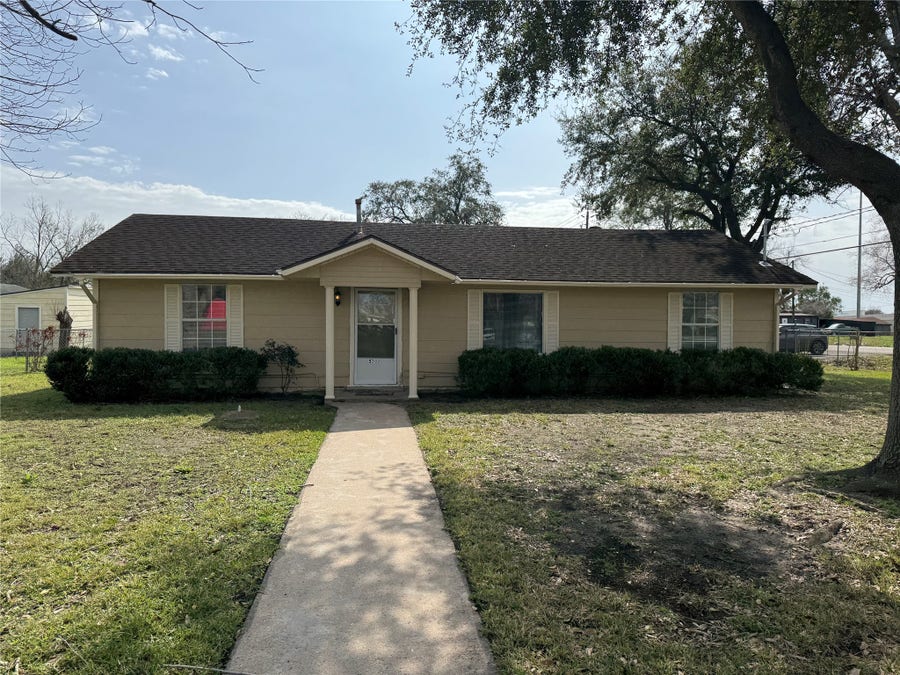 Property photo for 5702 Pine Avenue, Pasadena, TX