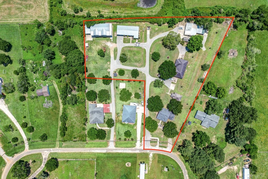 Property photo for 37557 Meadowview Drive, Hempstead, TX