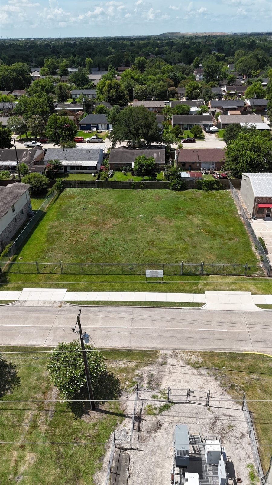 Property photo for 3815 W Orem Drive, Houston, TX