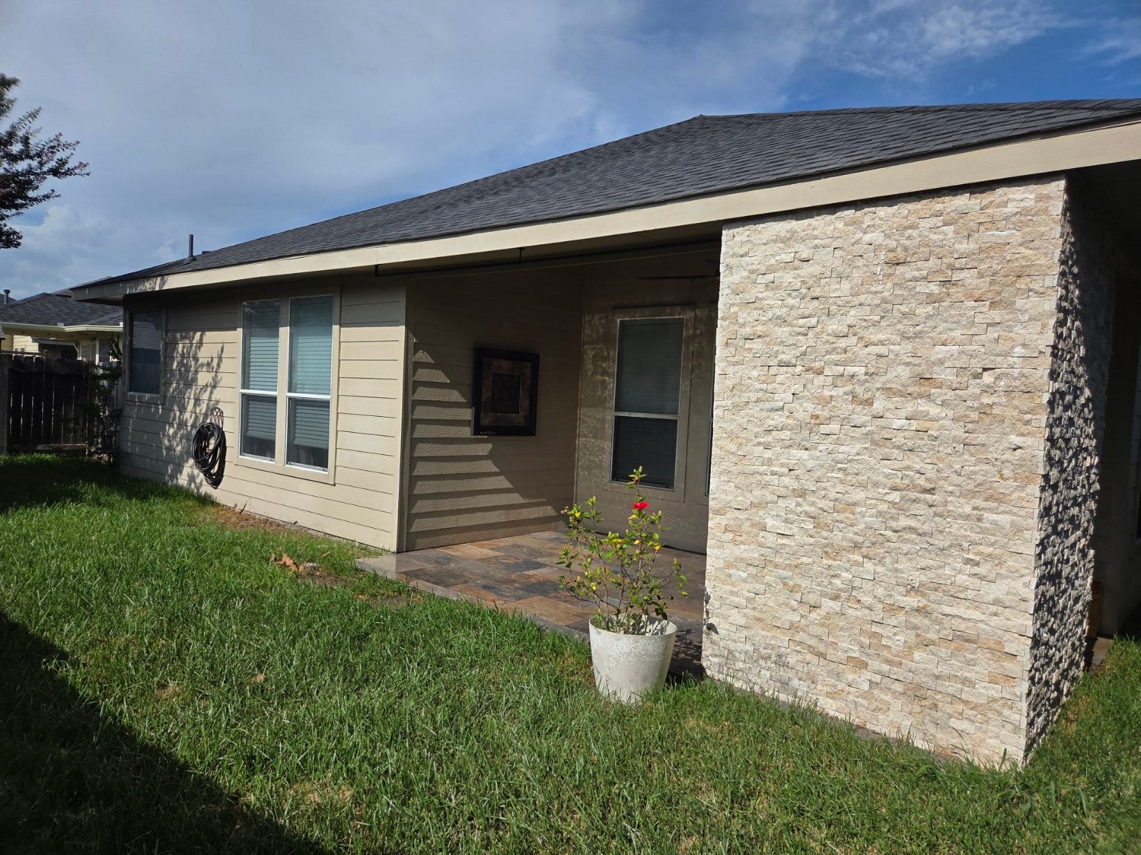 7402 Compass Rose Drive, Richmond, TX 77407 rear view