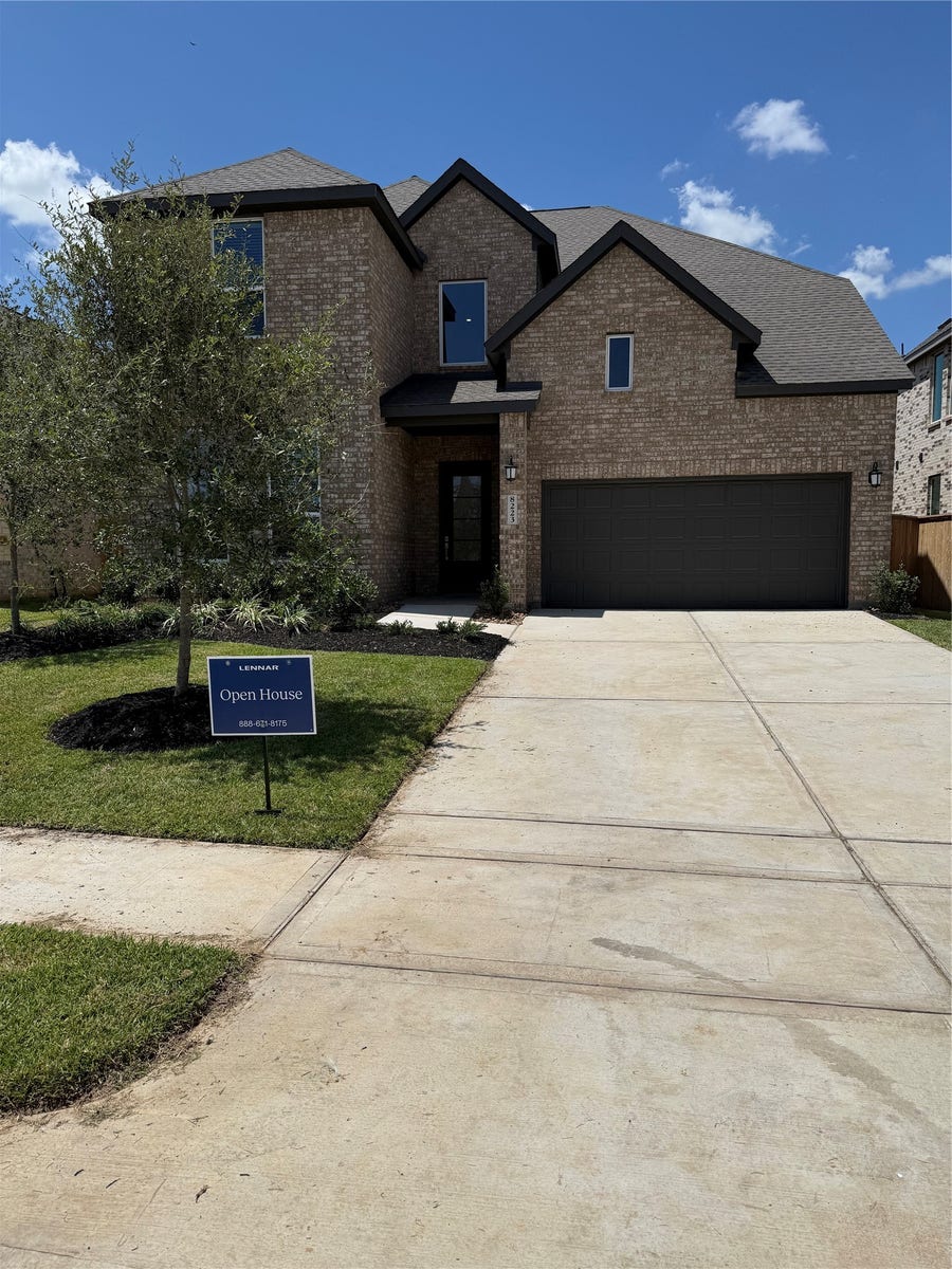 Property photo for 26335 Forest Brush Lane, Katy, TX