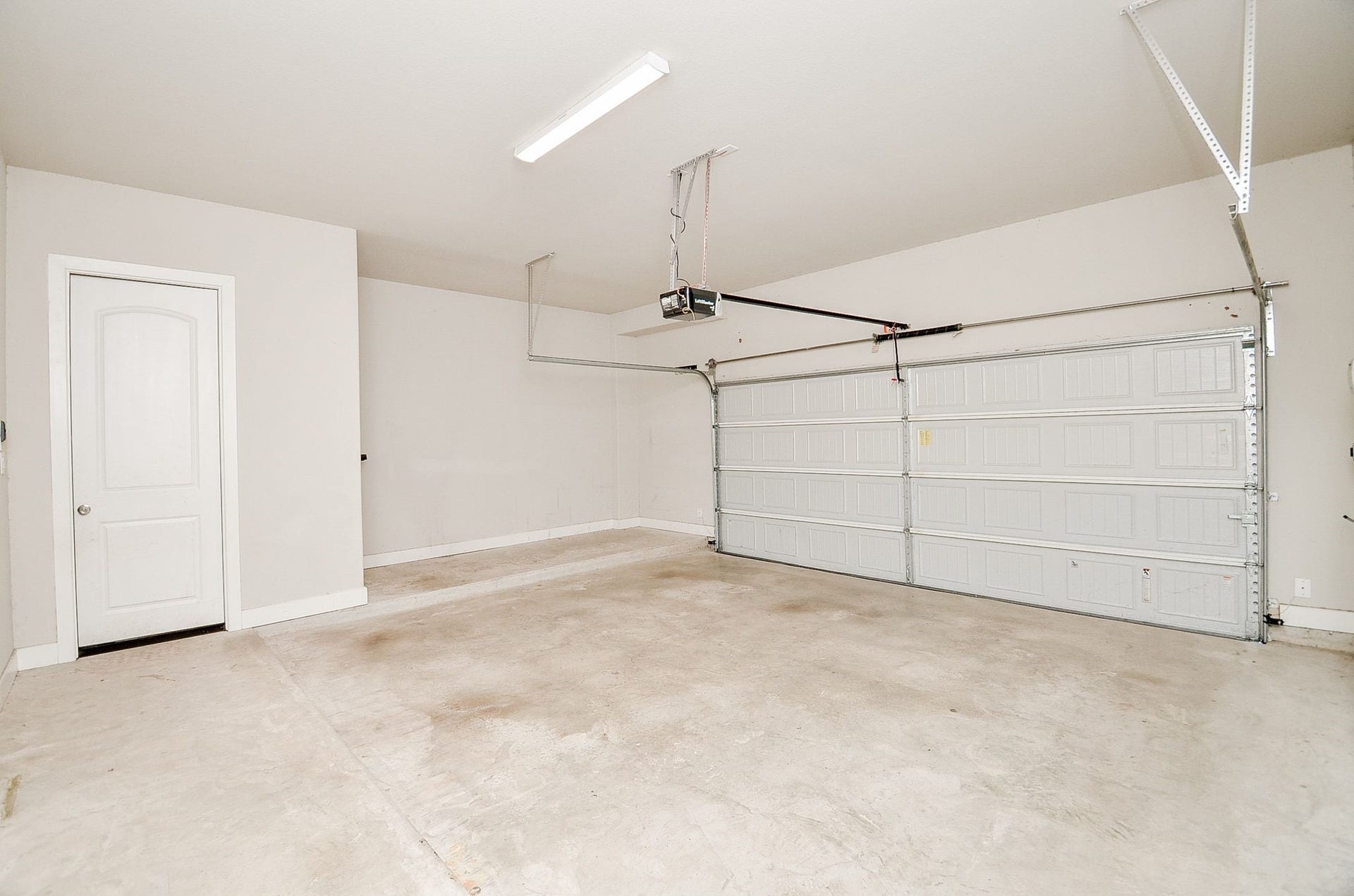 5130 Galahad Court, Missouri City, TX 77459 5130 Galahad Court, Missouri City, TX 77459