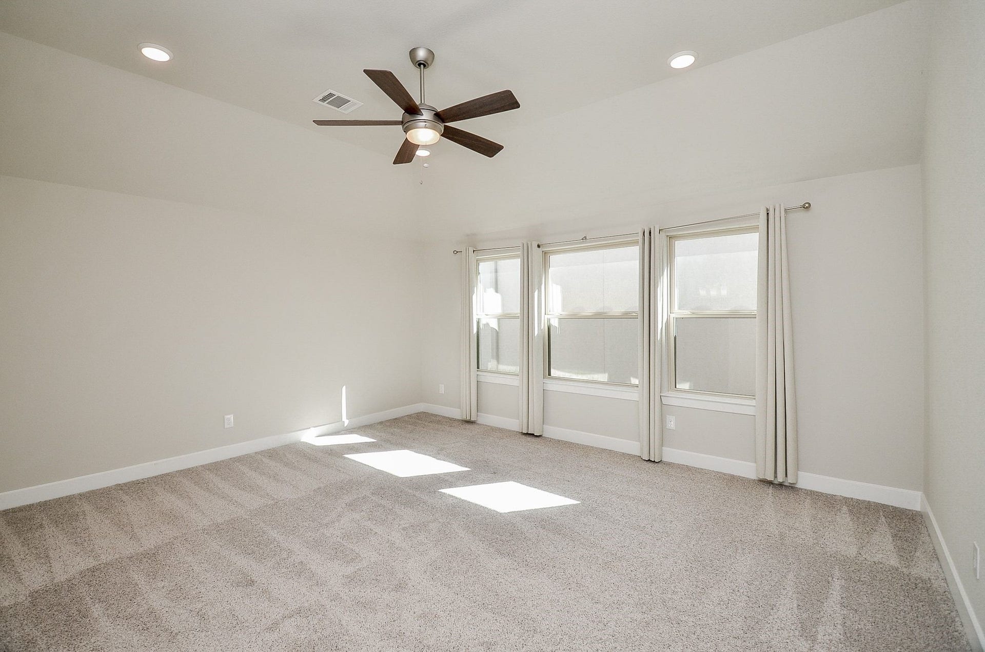 5130 Galahad Court, Missouri City, TX 77459 5130 Galahad Court, Missouri City, TX 77459
