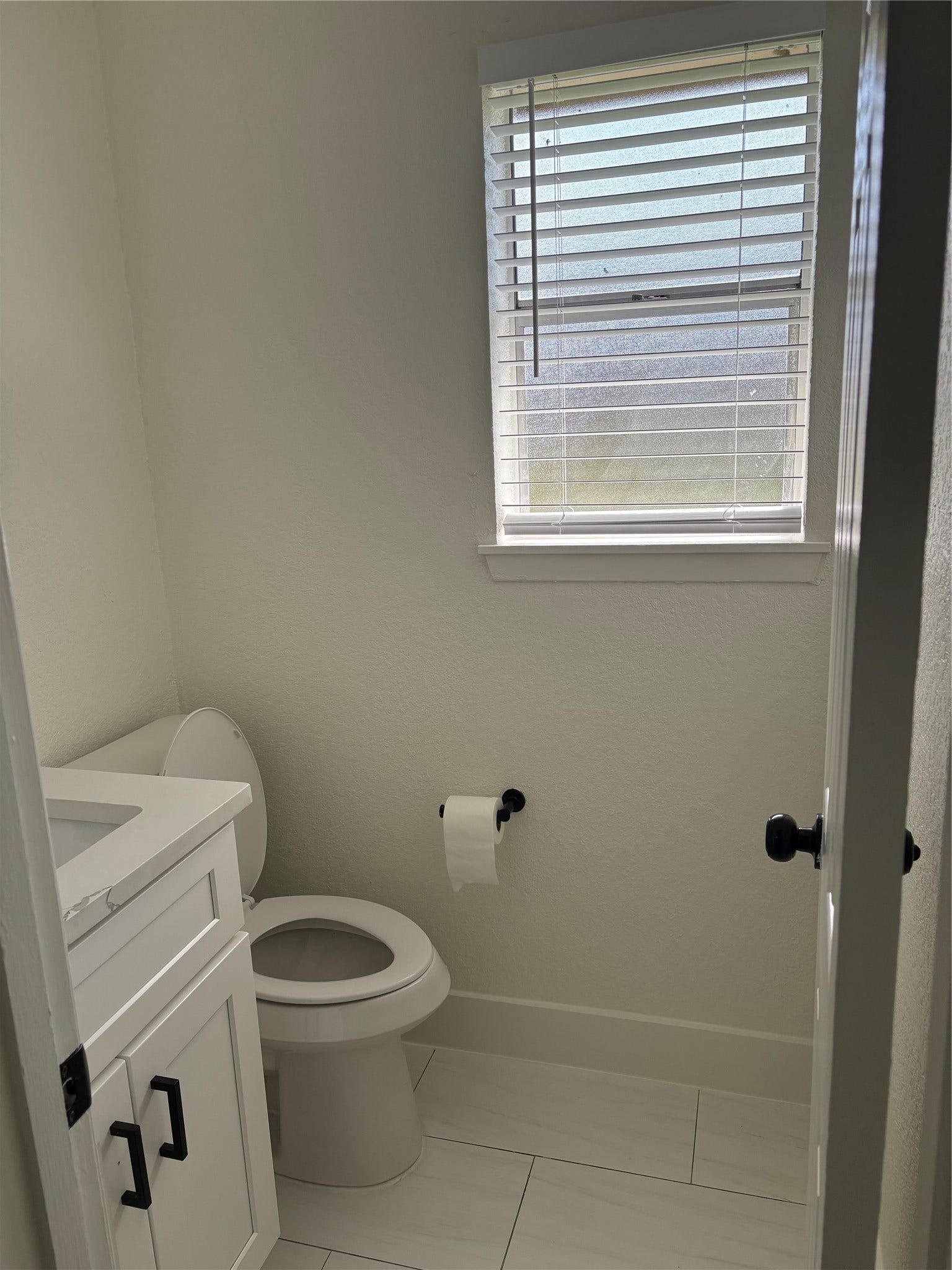 608 Circle Way, Alvin, TX 77511 608 Circle Way, Alvin, TX 77511