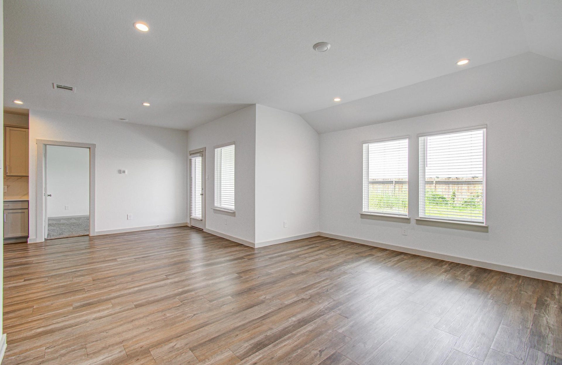 7903 Wrangler Shack Lane, Rosharon, TX 77583