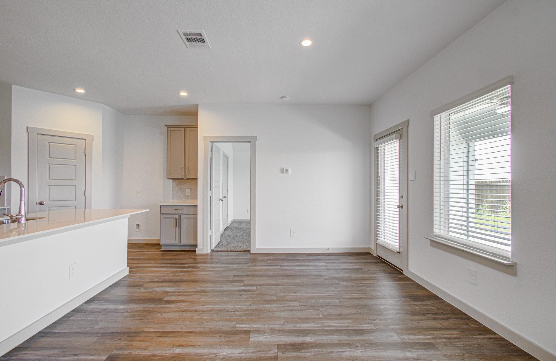 7903 Wrangler Shack Lane, Rosharon, TX 77583