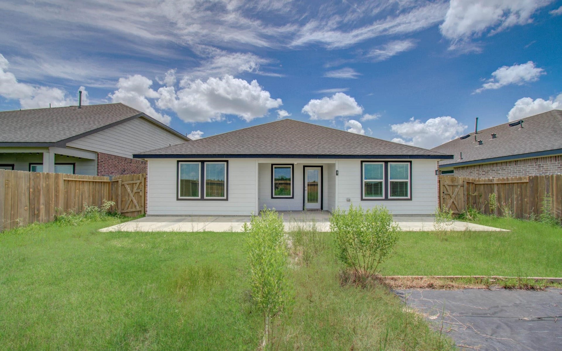 7903 Wrangler Shack Lane, Rosharon, TX 77583