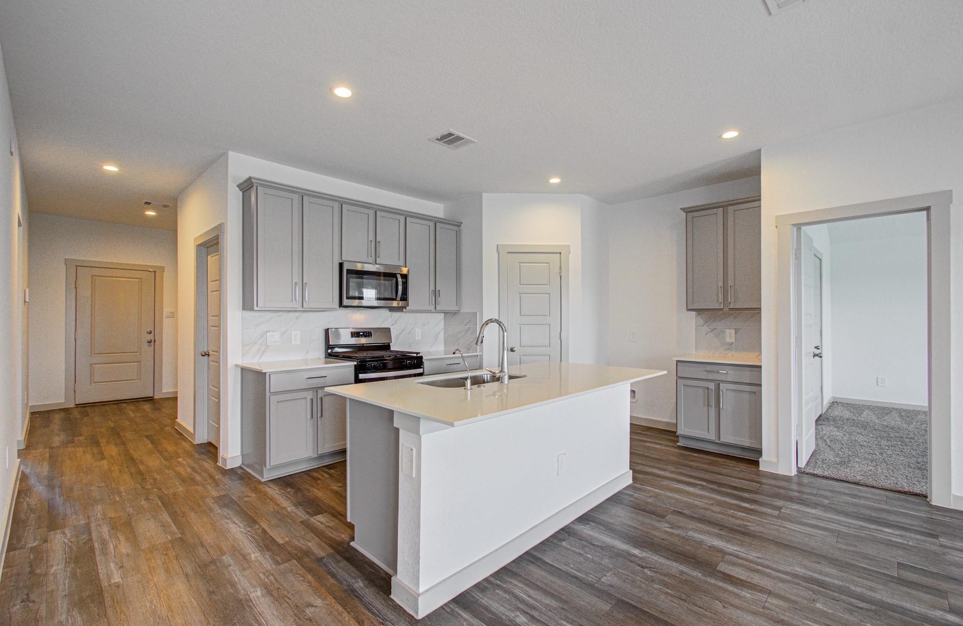 7903 Wrangler Shack Lane, Rosharon, TX 77583