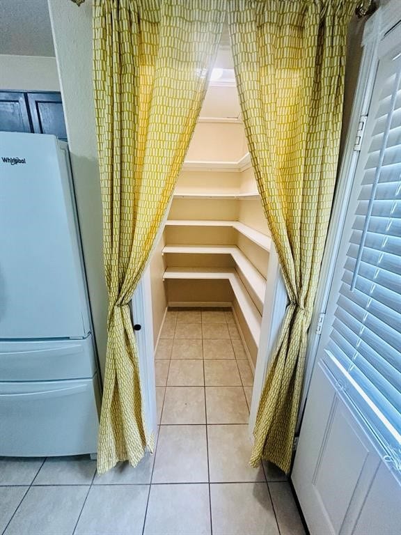 1025 14th Street, San Leon, TX 77539 1025 14th Street, San Leon, TX 77539