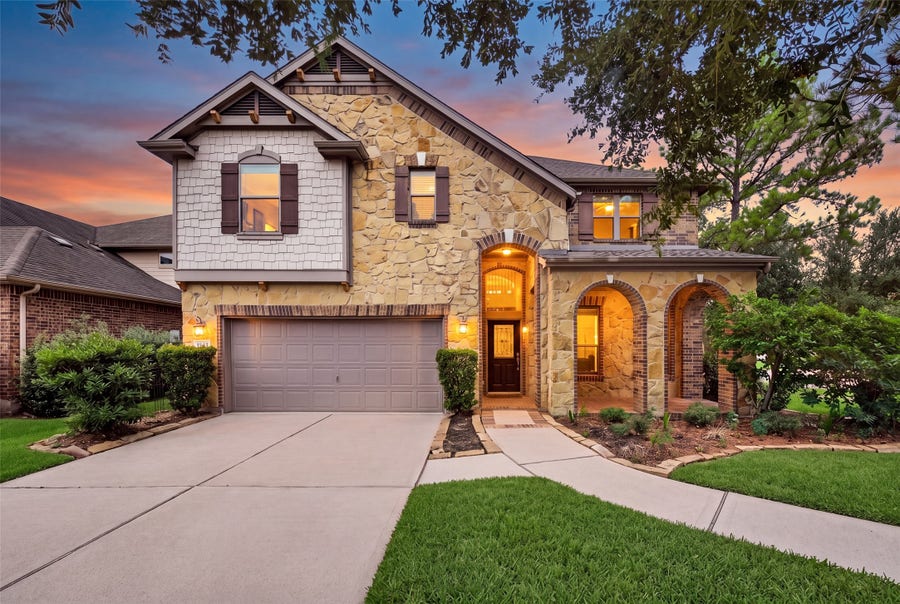 Property photo for 8343 Sedona Ridge Drive, Cypress, TX