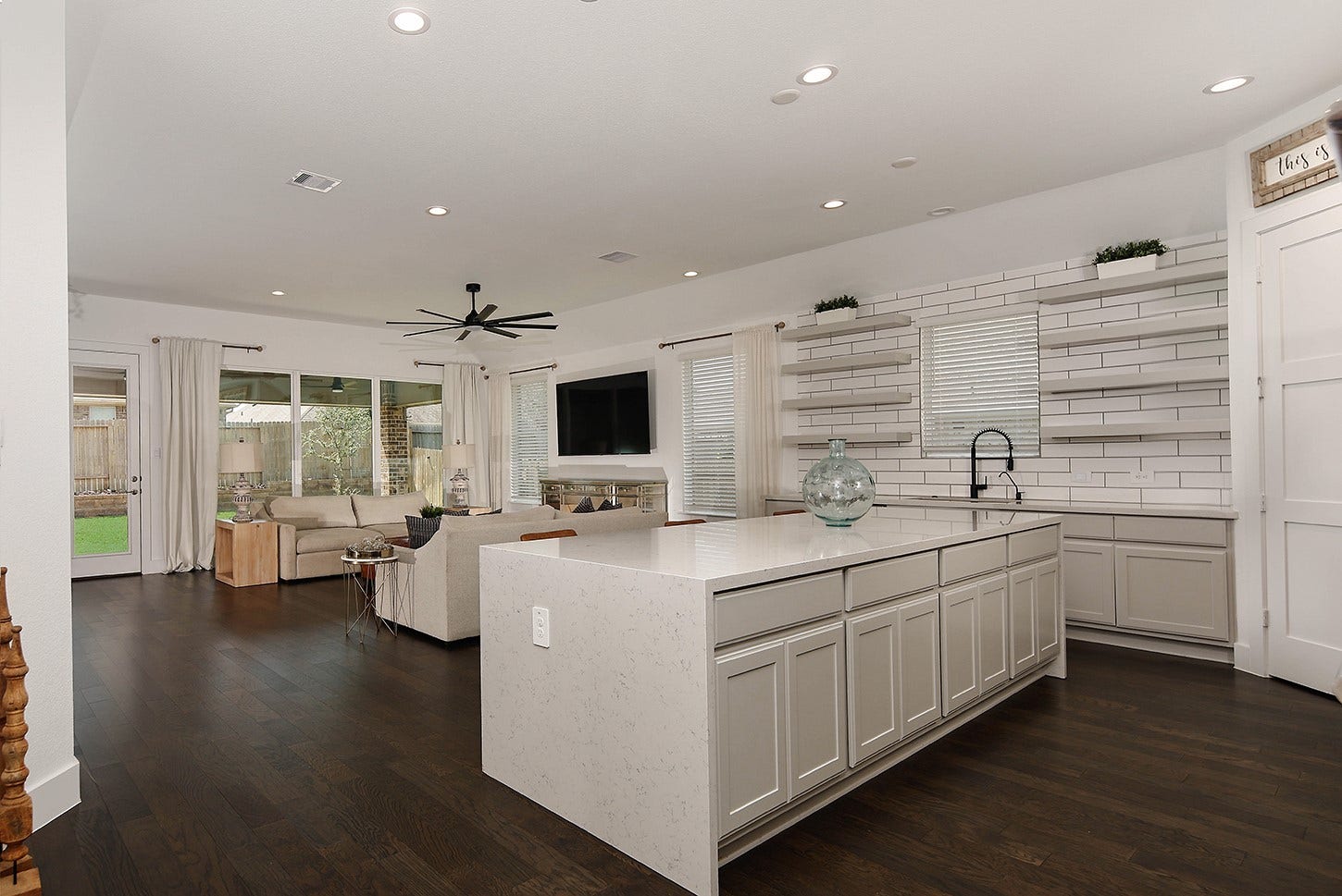 12103 Bee Bush Court, Conroe, TX 77304 12103 Bee Bush Court, Conroe, TX 77304
