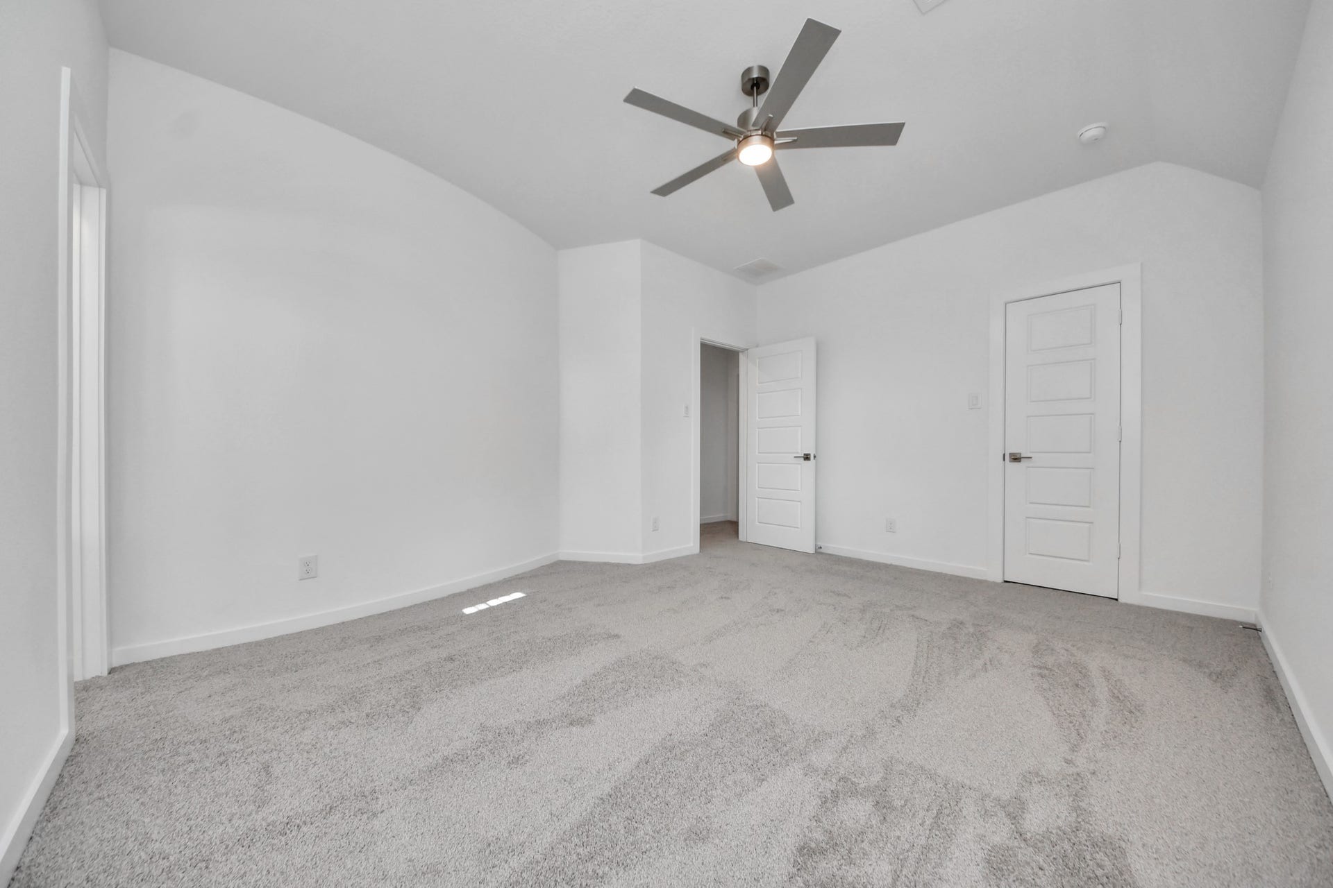 2097 Corn Thistle Way, Magnolia, TX 77355 Generously sized secondary bedrooms featuring spacious closets, soft and inviting carpeting underfoot, large windows allowing plenty of natural light, and the added touch of privacy blinds for your personal retreat.
