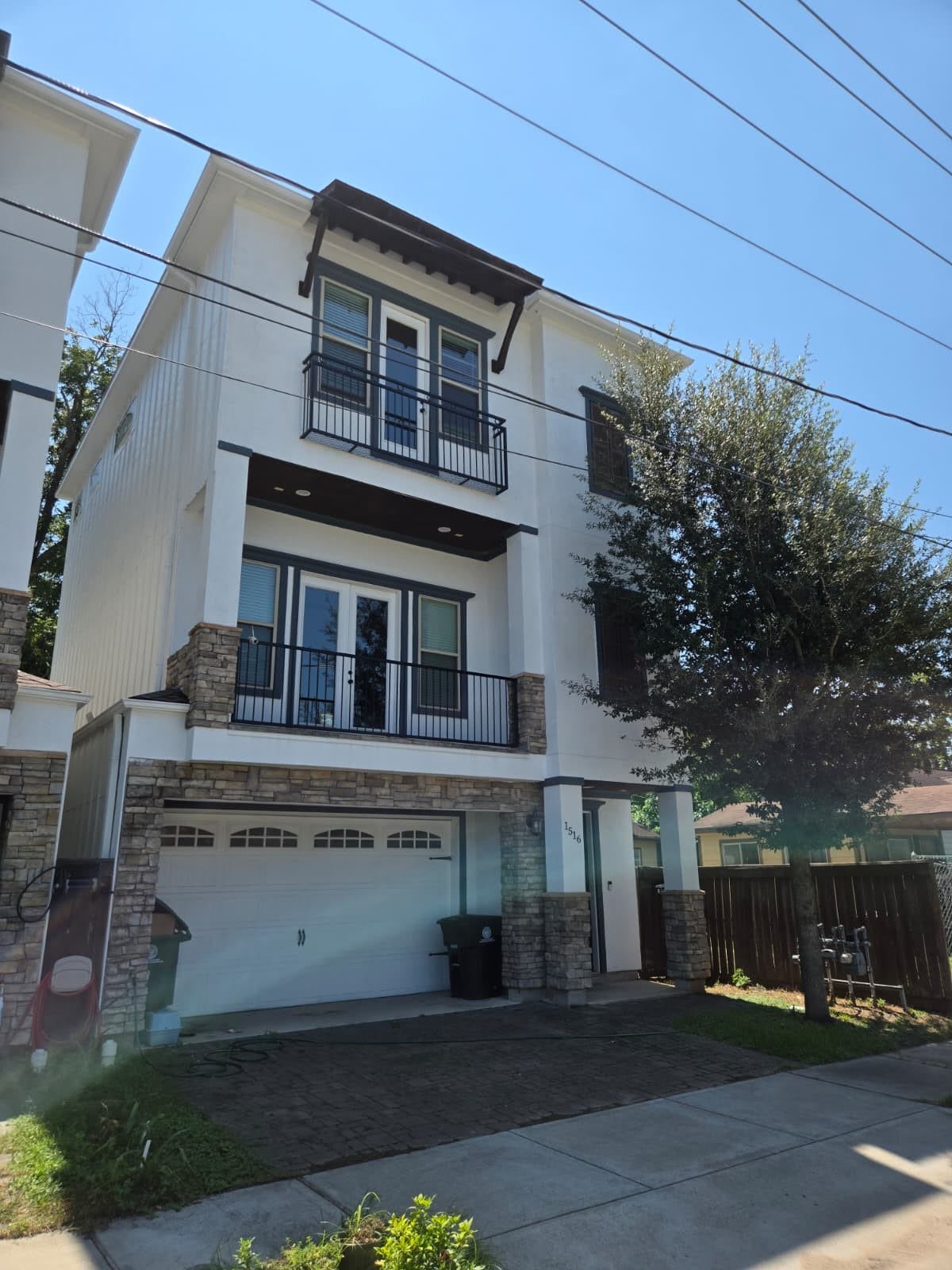 1516 Amundsen Street, Houston, TX 77009 1516 Amundsen Street, Houston, TX 77009