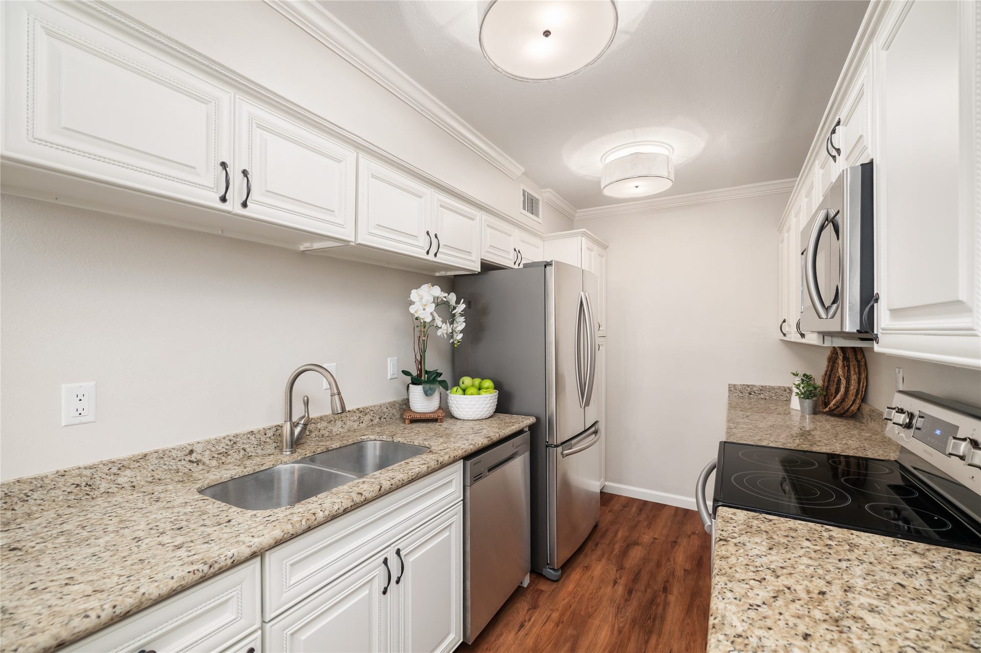 1601 S Shepherd Drive, #123, Houston, TX 77019