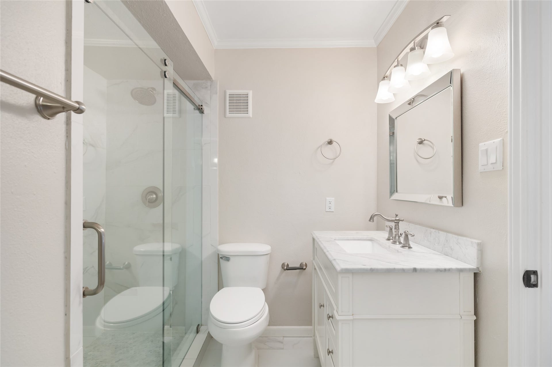 1601 S Shepherd Drive, #123, Houston, TX 77019