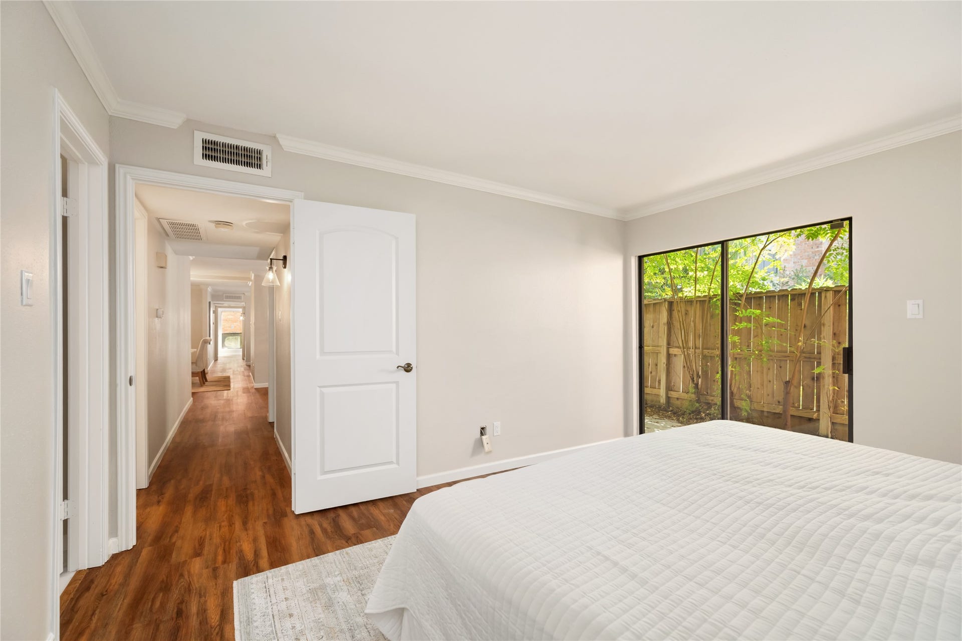1601 S Shepherd Drive, #123, Houston, TX 77019