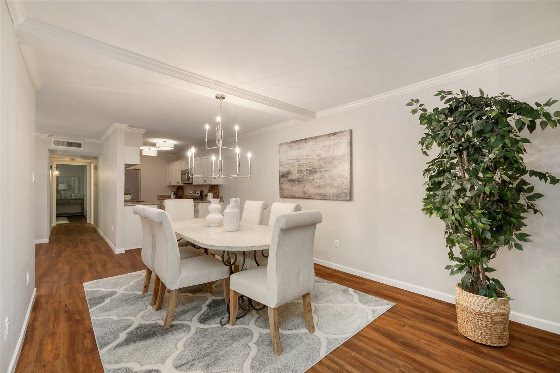 1601 S Shepherd Drive, #123, Houston, TX 77019